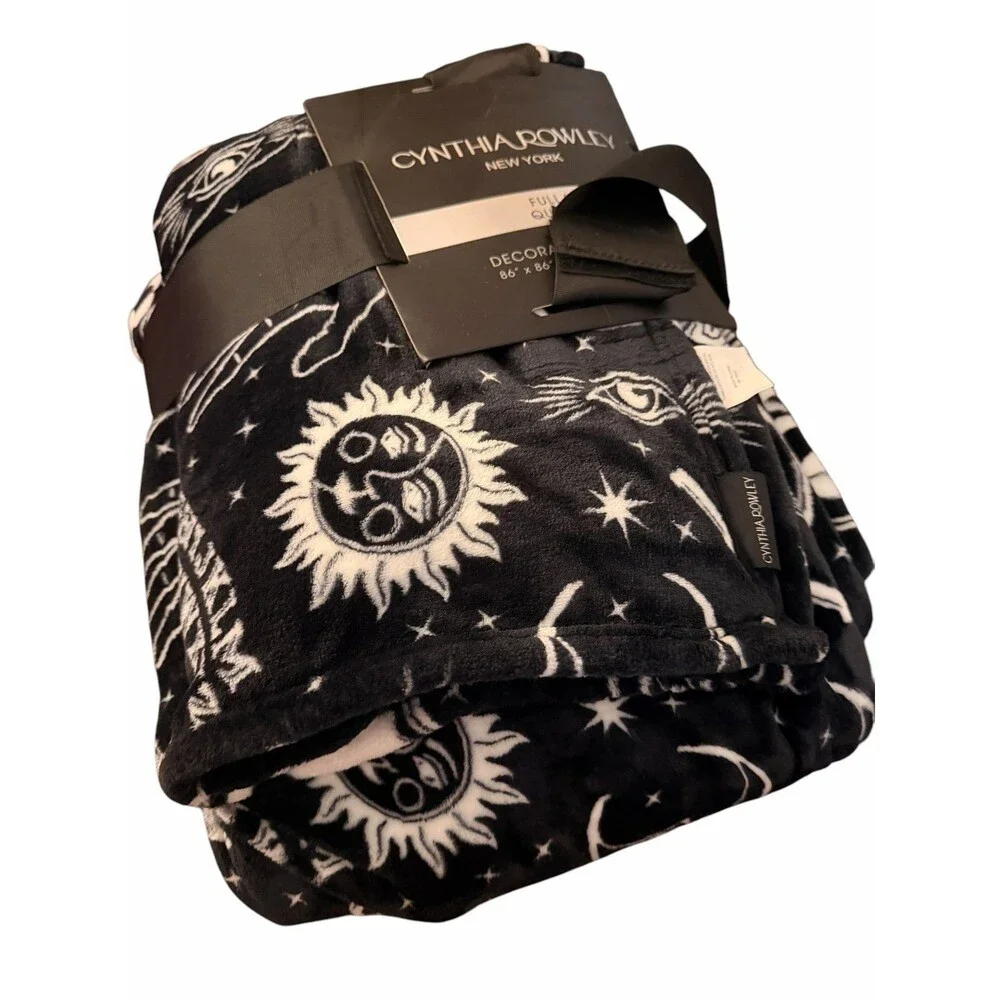 New Cynthia Rowley super soft, full queen celestial Blanket